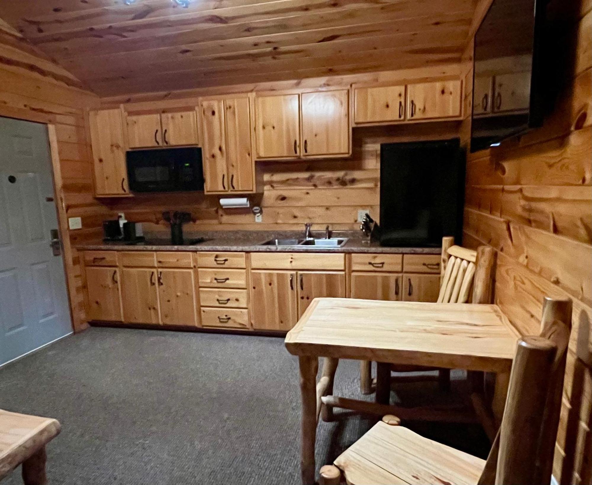 Badlands Frontier Cabins Wall Ngoại thất bức ảnh