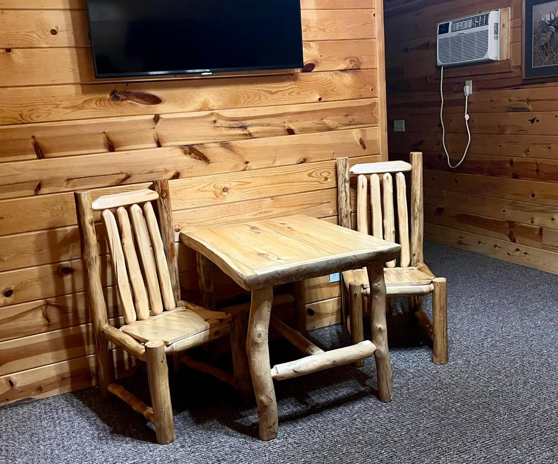 Badlands Frontier Cabins Wall Ngoại thất bức ảnh