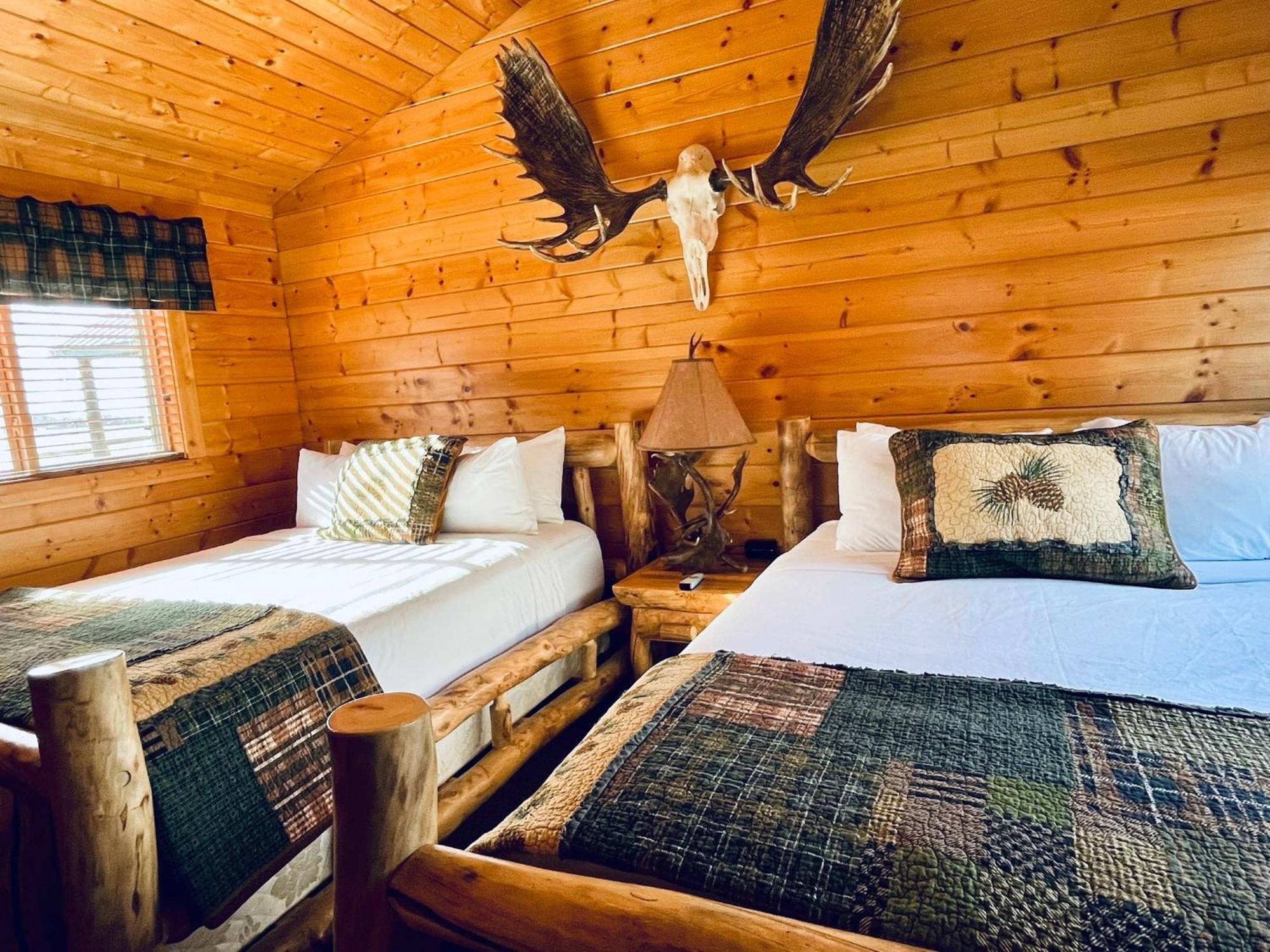 Badlands Frontier Cabins Wall Ngoại thất bức ảnh